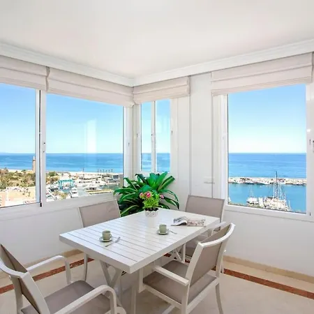 Luxury Seafront Penthouse With Parking * Estepona