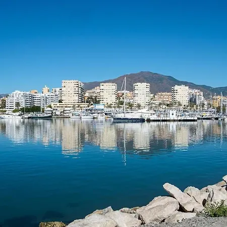 Luxury Seafront Penthouse With Parking Apartamento *